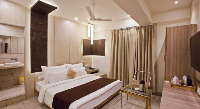 Двухместный номер Standard Scenaria Hotel - Navrangpura, Ahmedabad