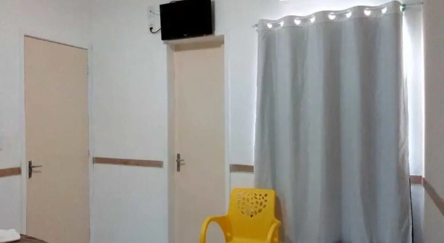 Hostel E Suites Pajucara, Rezervovat Hostel Hotely v Bahia se snídaní, Snídaně