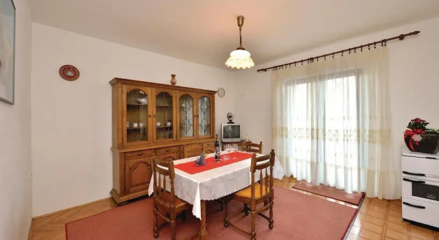 Nice Home in Pag With Wifi and 2 Bedrooms