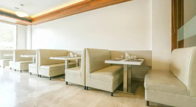 Treebo Premium Eden Residency, Забронировать Отель Гургаон 