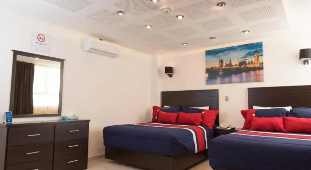Deluxe Dvoulůžkový s manželskou postelí pokoj Hotel Grand Elizabeth