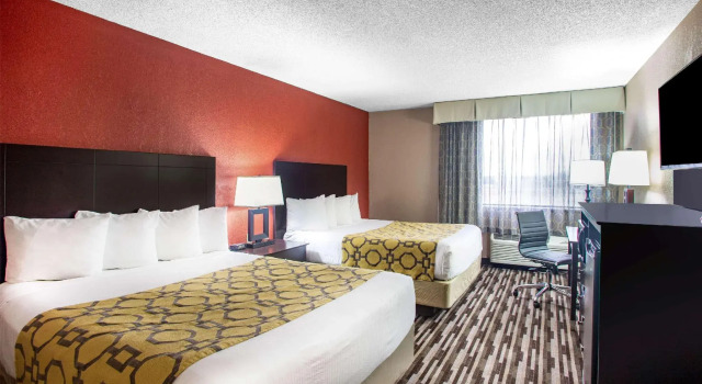 Четырёхместный номер Standard Baymont by Wyndham Springfield South Hwy 65