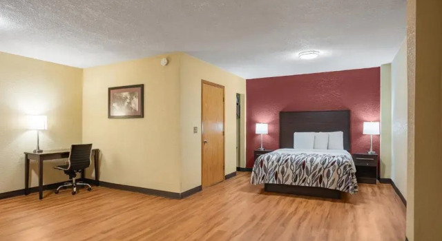 Двухместный номер Deluxe Red Roof Inn Des Moines