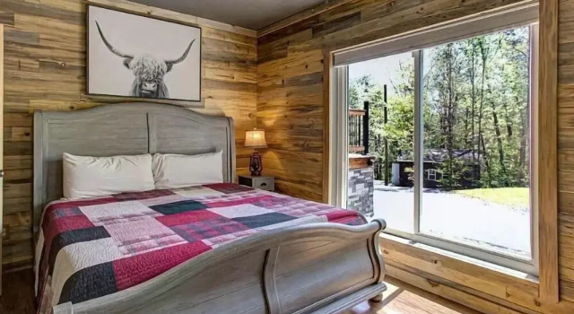 Rustic Hideaway 4 Bedroom Cabin by RedAwning, Prenota Casa vacanze Sevierville Great Smoky Mountains