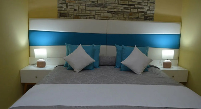 Hotel Los Peregrinos, Забронировать Отель Сантьяго-де-Куба Santiago de Cuba Province