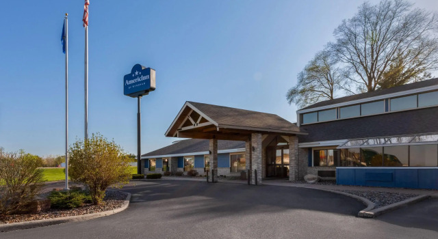 AmericInn by Wyndham Chippewa Falls