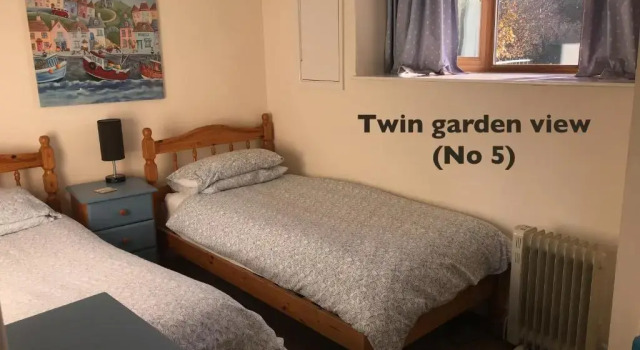 Бунгало с 2 комнатами с видом на сад Court Farm Holiday Bungalows Ltd