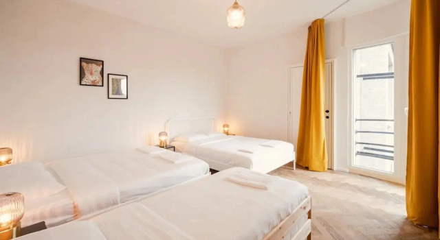 Very Large Central Station 3br/14p Apartment, Забронировать Апартаменты/квартира Антверпен провинция Антверпен, рядом с Станция Антверпен Централь