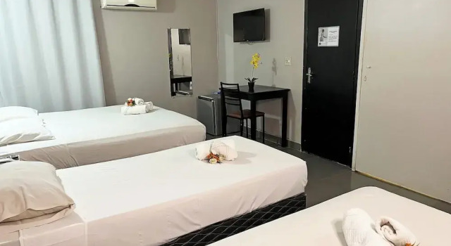 Трёхместный номер Economy Hotel Montana by Bsb Inn