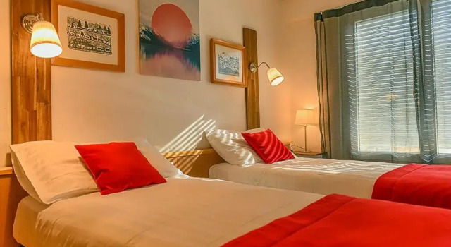 Hotel des Alpes Bulle center, Забронировать Отель Бюль 