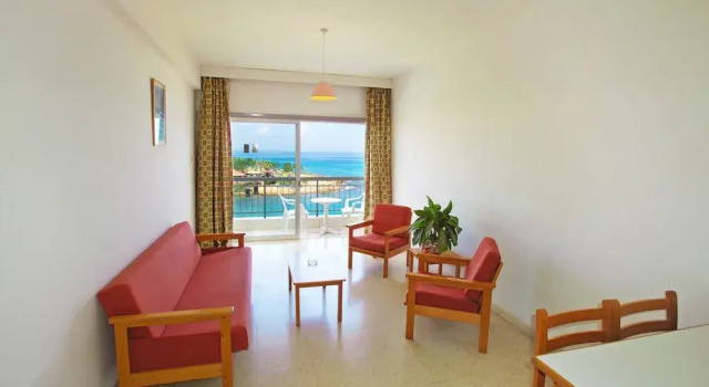 Apartmán Pola Costa Beach Hotel Apartment