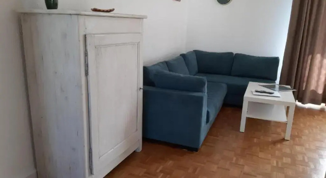 Appartement lumineux idéalement situé à proximité de musées équipements sportifs salle de spectacle commerces, Забронировать Апартаменты/квартира  