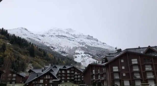 Апартаменты Studio montagne vue Mont Joly au pied des pistes