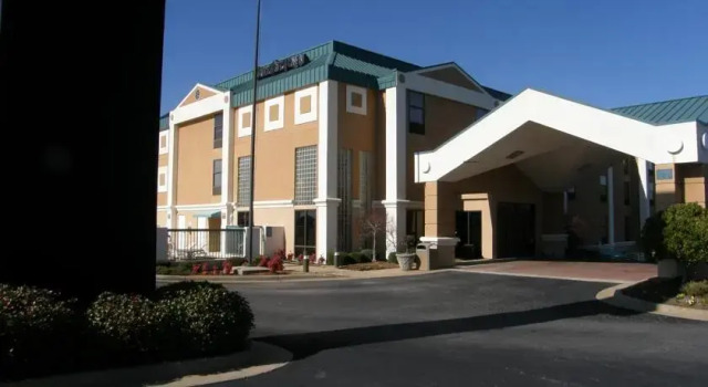 Newnan Hotel, Reserva ahora Hotel Newnan Georgia