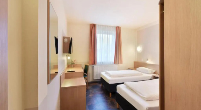 Номер Comfort meinHotel