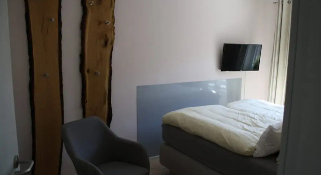 Ferienwohnung 1.OG.Rechts, Prenota Appartamento Gernrode 