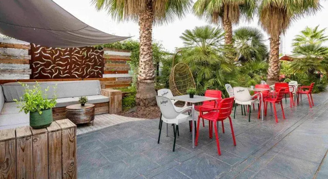 Кровать в общем номере Ibis Valencia Bonaire Aeropuerto