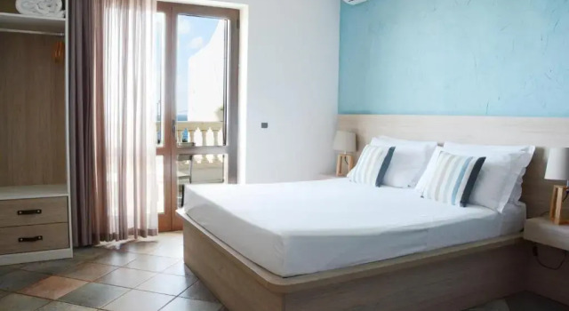Двухместный номер Standard с балконом и с видом на море Hotel Corallo