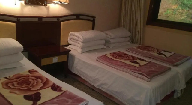 Wutaishan Chaoyang hotel Wuye Temple, Book Hotel Wutai Shanxi