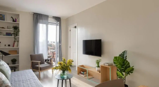 Casa Cosi - Sants, Забронировать Отель Сантс-Монжуик , рядом с Фонд современного искусства Франа Дауреля