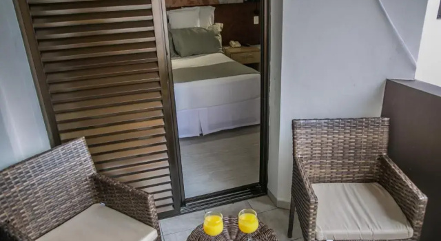 Двухместные апартаменты Hotel Cosmopolitan Praia Flat