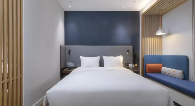 Двухместный номер Standard Holiday Inn Express Nanjing Dongshan by IHG