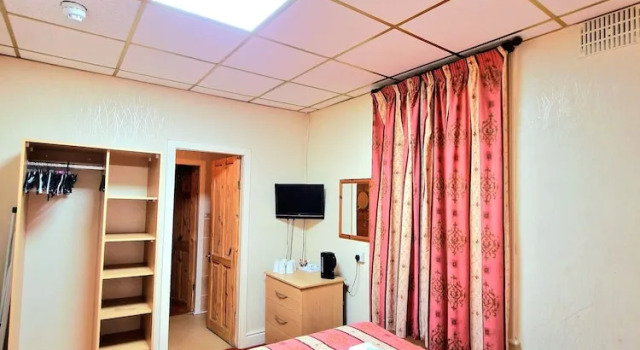 Номер Standard The Albany Hotel
