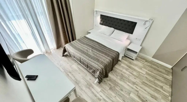 Студия Sunshine Signature Apartments in Alliance Palace