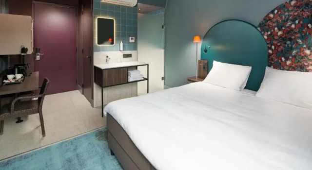 Номер Deluxe Hotel Babylon Heerhugowaard - Alkmaar