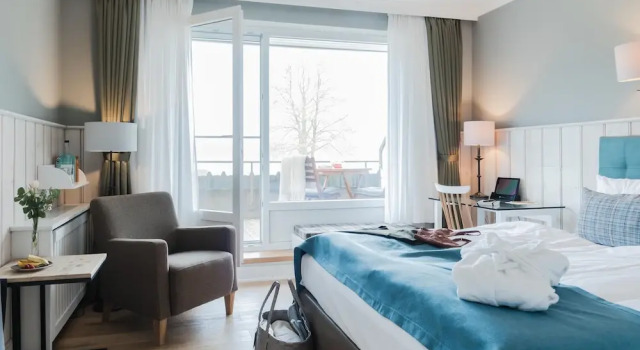 Номер Standard с балконом и с видом на озеро Seehotel Töpferhaus