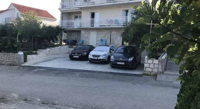 Apartments Badija
