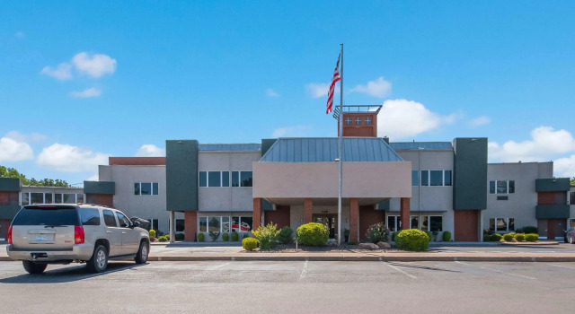 Best Western PLUS Lawton Hotel and Convention Center, Rezerwuj Hotel Hotele SPA w Lawton, SPA
