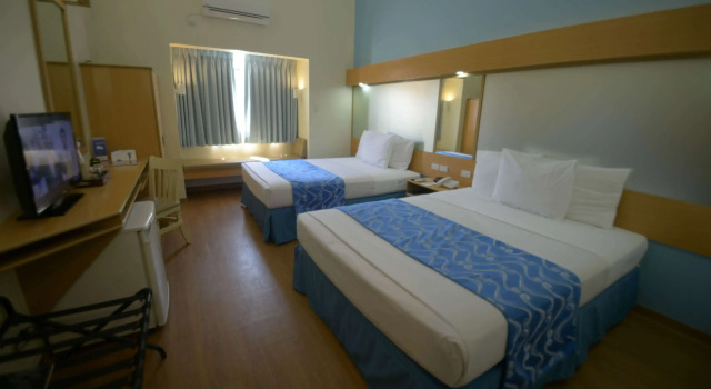 Microtel by Wyndham Davao, Rezervovat Hotel Hotely v Davao se snídaní, Snídaně
