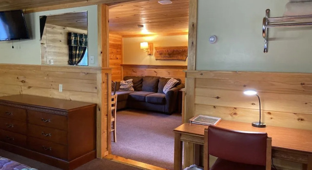Wolfjaw Lodge, Book Hotel Wilmington Whiteface Mountain