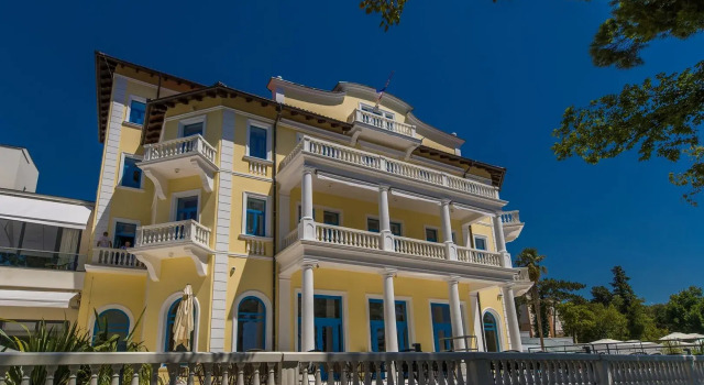 Boutique Hotel Esplanade, Забронировать Бутик-отель Отели Приморско-Горанской жупания 4 звезды, 4*