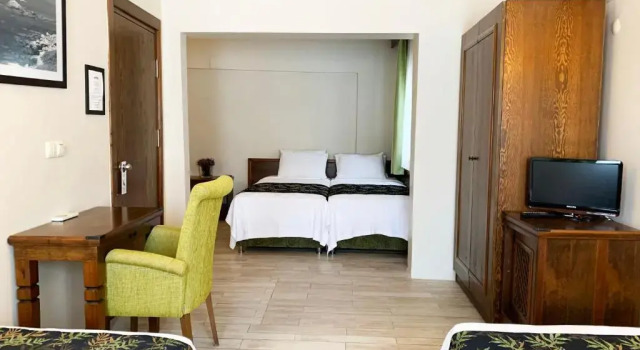 Семейный номер Standard Mitos Hotel