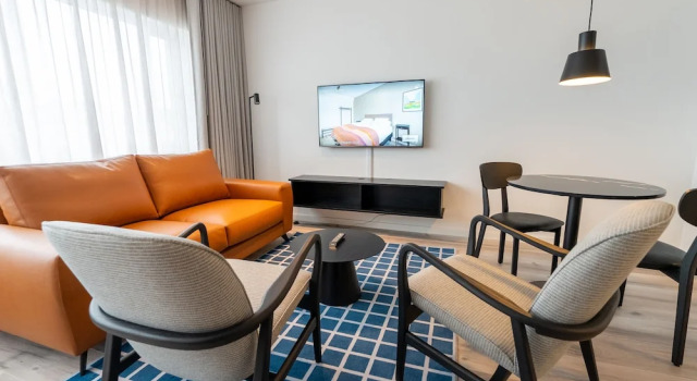Hlemmur Suites