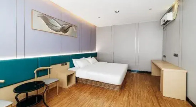 Люкс Business Qingmu Hotel (Zhuji Fengqiao Branch)