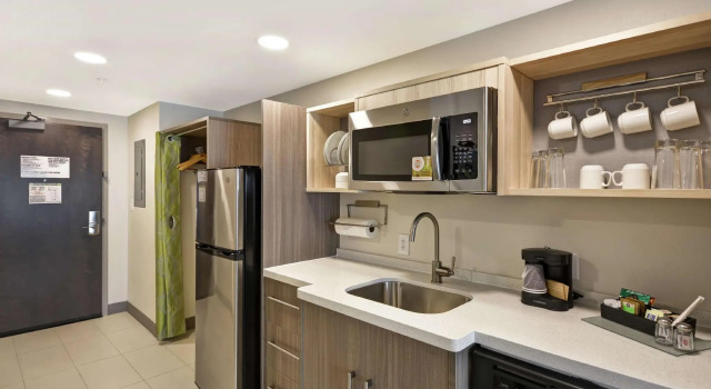 Двухместный люкс c 1 комнатой Home2 Suites By Hilton Warner Robins