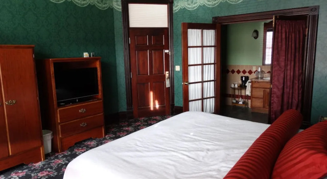 Двухместный люкс Historic Iron Horse Inn - Deadwood