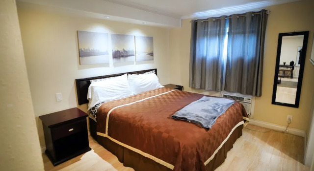 Люкс Anaheim Executive Inn & Suites