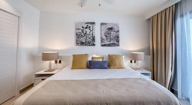 Luxury 3 Bedroom Apartment at the Beach, Book Lejlighed Bavaro Punta Cana