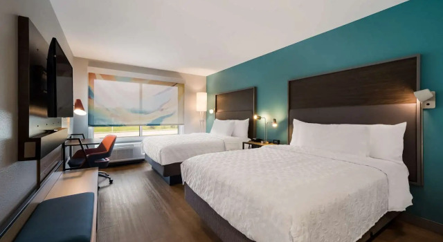 Четырёхместный номер Standard Tru By Hilton Novi Detroit