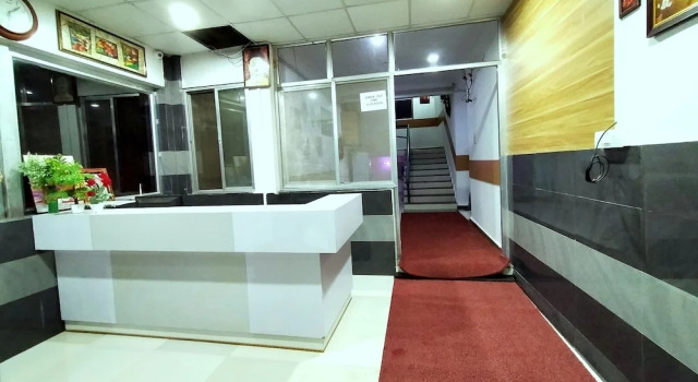 Hotel Parth
