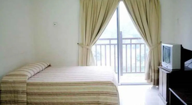 OYO 90301Suria Serv.Aptos@Bukit Merak Laketown Res