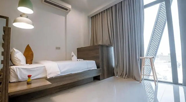 Wooden Maple Hotel, Buchen Sie Hotel Hotels in Kandal mit Parkplatz, Parkplätze
