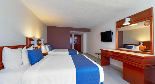 Standard- dobbelt værelse med udsigt over poolen Comfort Inn Veracruz