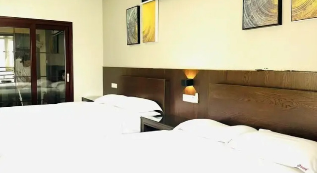 Двухместный номер Business Chongqing Justom Family Serviced Apartments 1