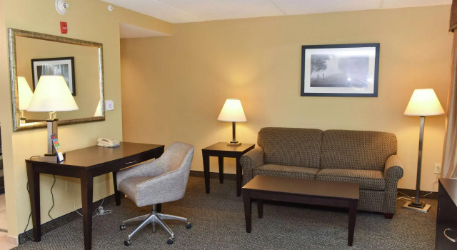 Двухместная студия Hampton Inn & Suites Alexandria