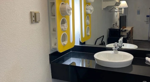 Двухместный номер Deluxe Motel 6 Casper